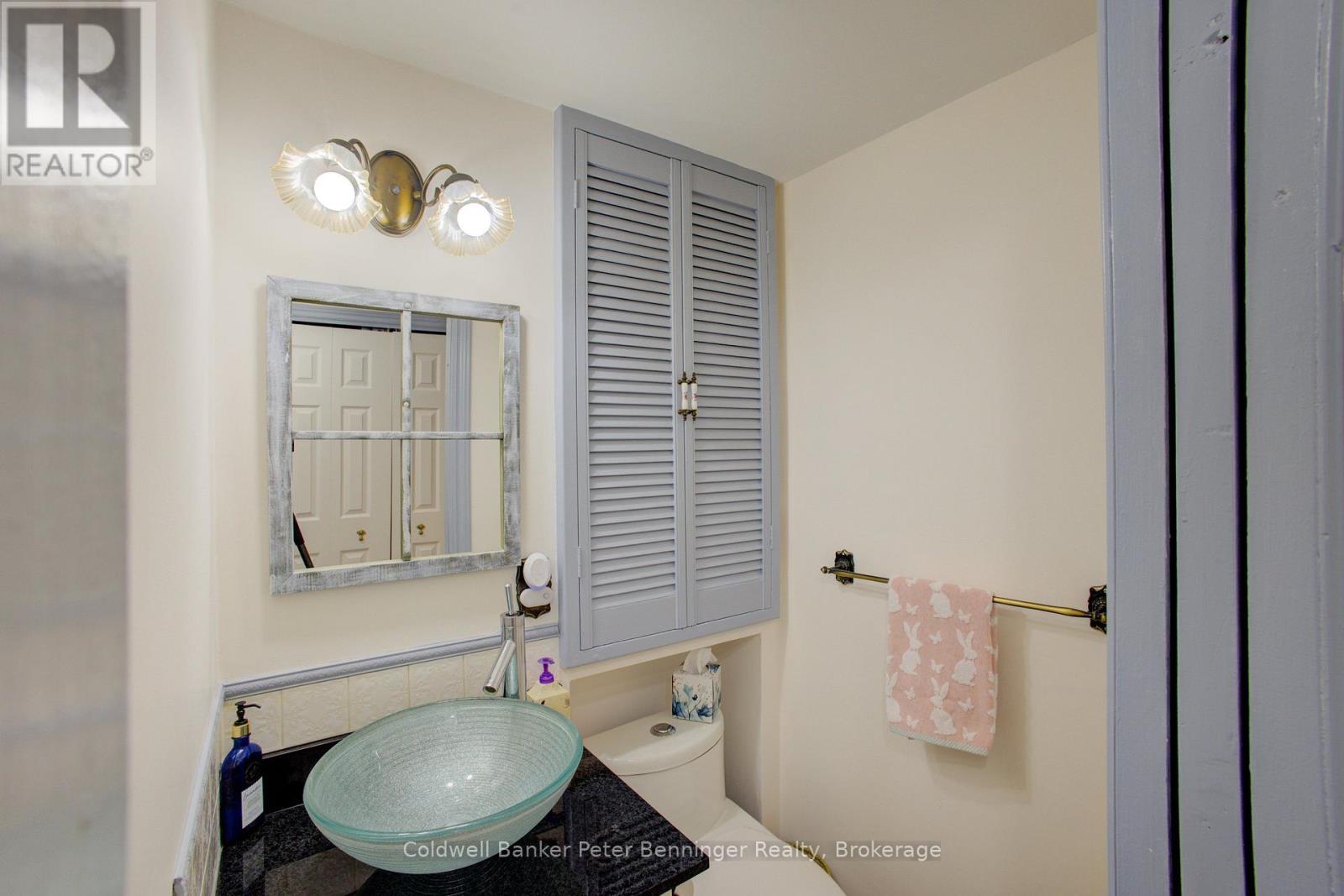 817 OLDE VICTORIA STREET - 18