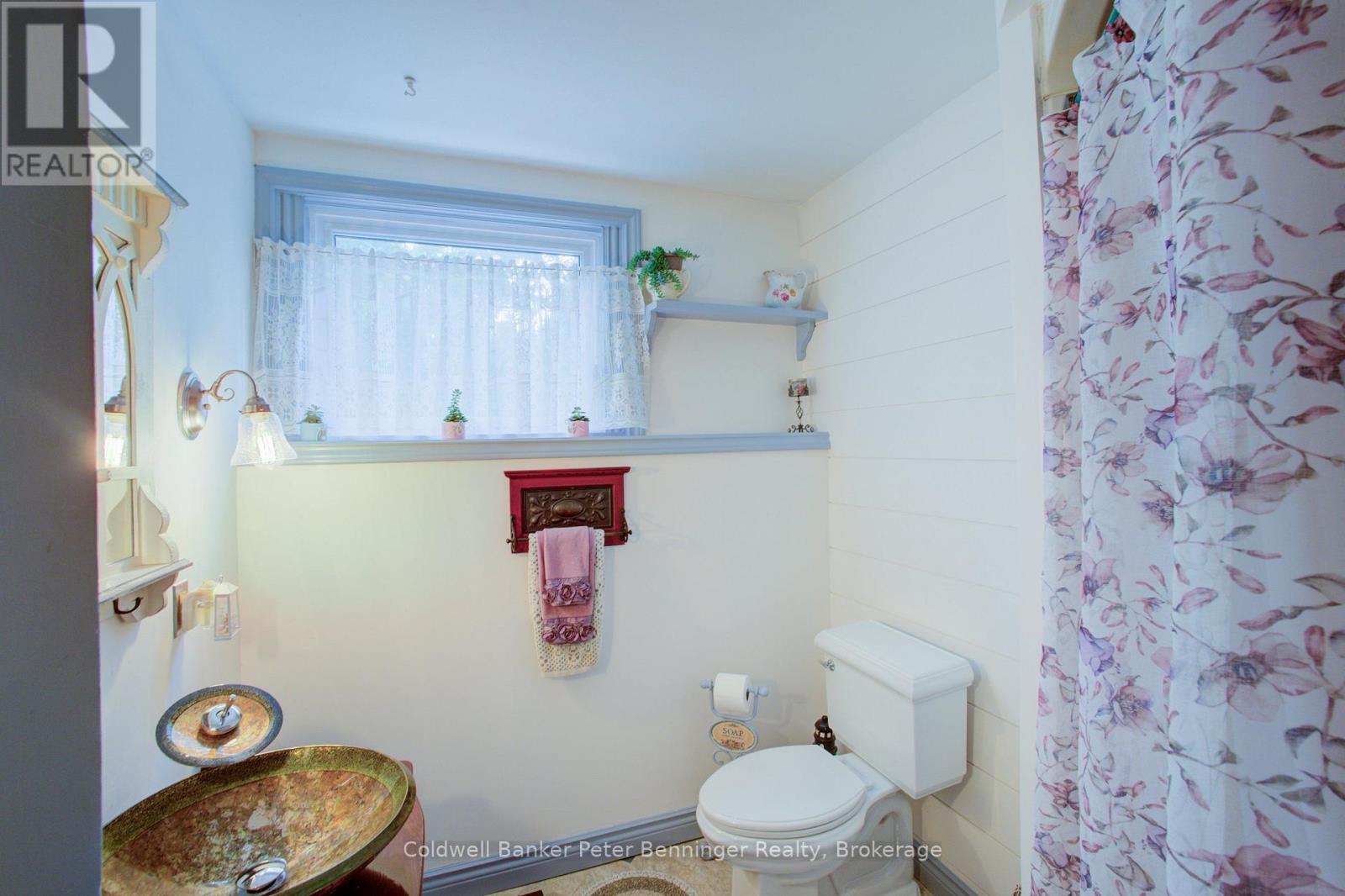 817 OLDE VICTORIA STREET - 26