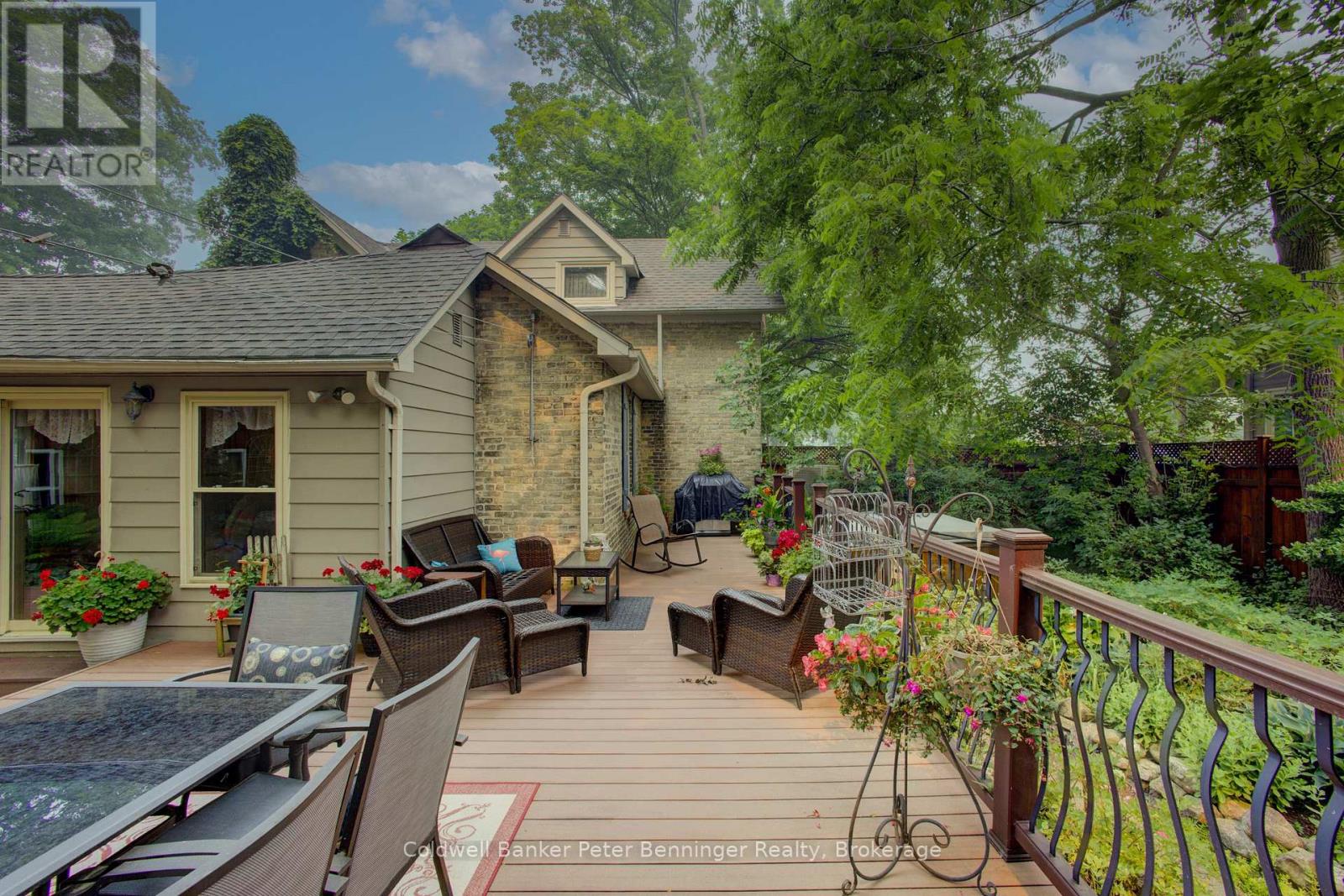 817 OLDE VICTORIA STREET - 31