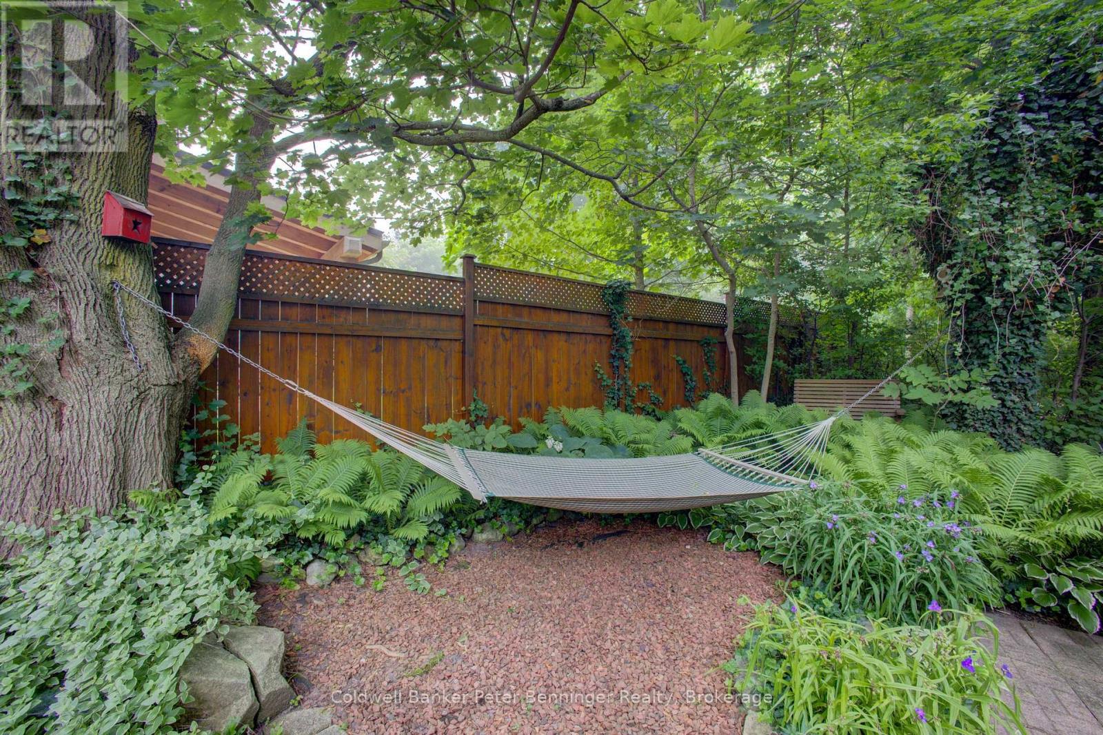 817 OLDE VICTORIA STREET - 36