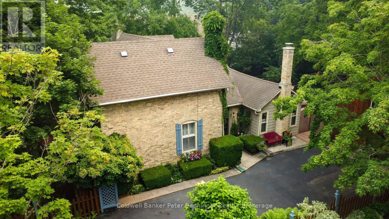 817 OLDE VICTORIA STREET - 41