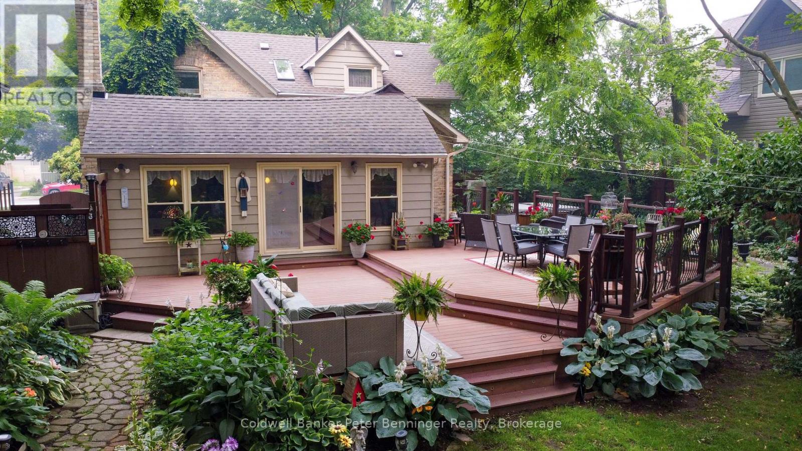 817 OLDE VICTORIA STREET - 43
