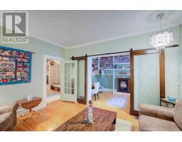 Foyer - 817 Olde Victoria Street, Kincardine, ON N2Z2B4 Photo 11