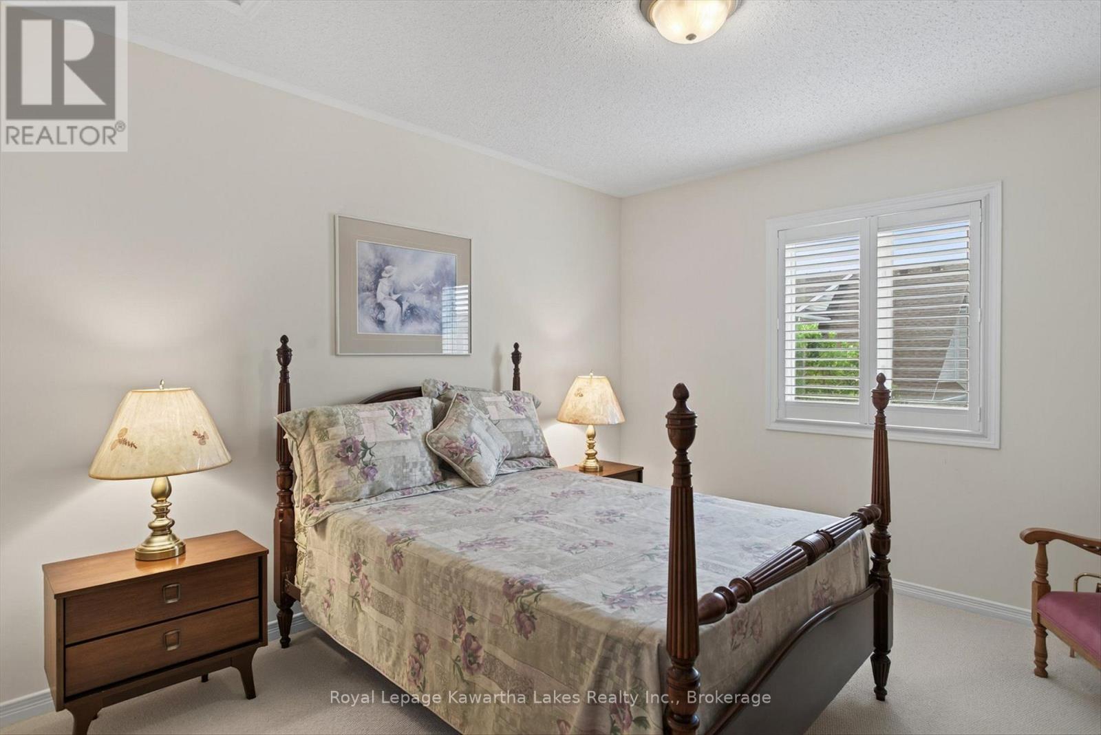 42 DEACON CRESCENT - Image 26
