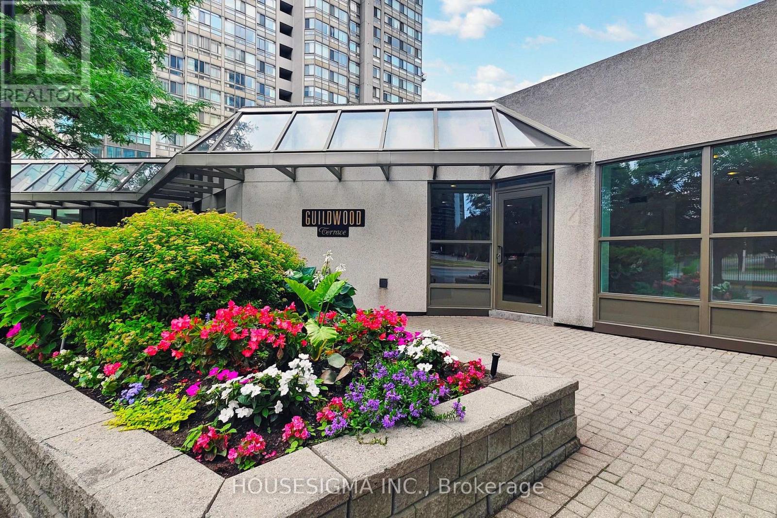 #401 3231 EGLINTON AVENUE E - 2