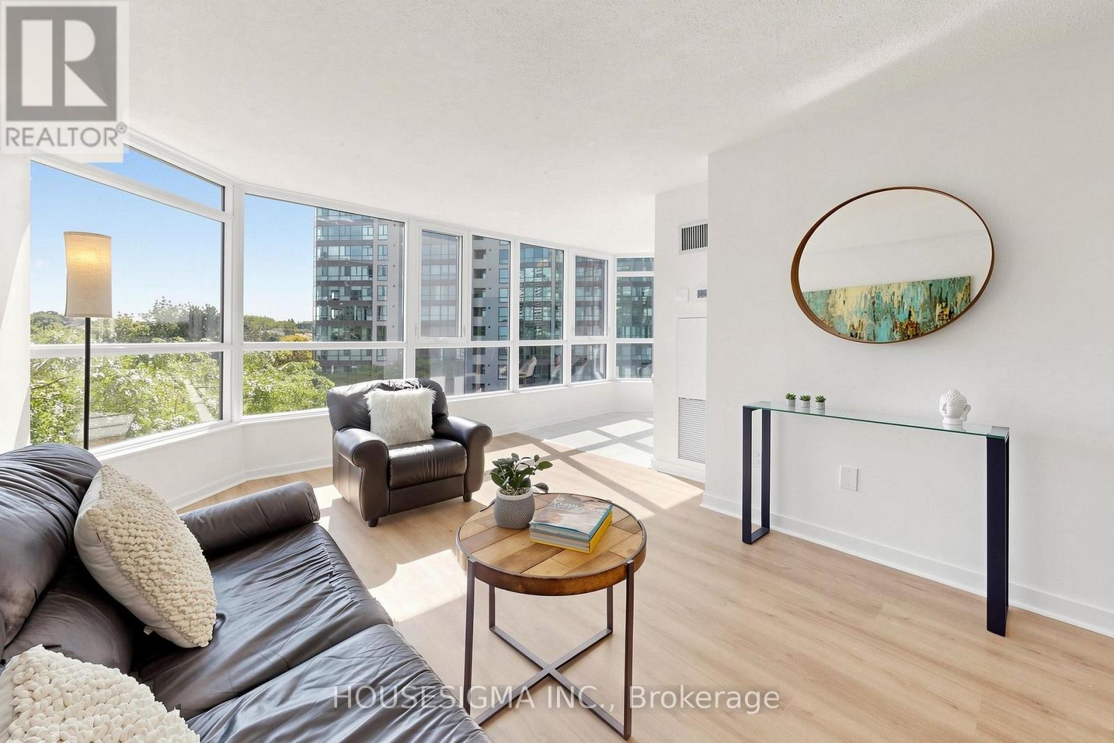 #401 3231 EGLINTON AVENUE E - 5