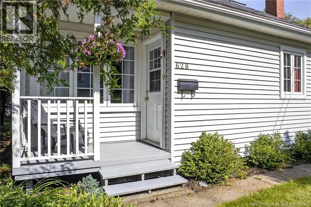628 Sand Cove Road - Image 6