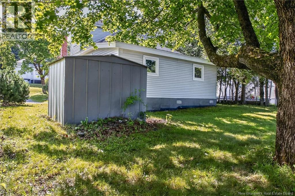 628 Sand Cove Road - Image 33