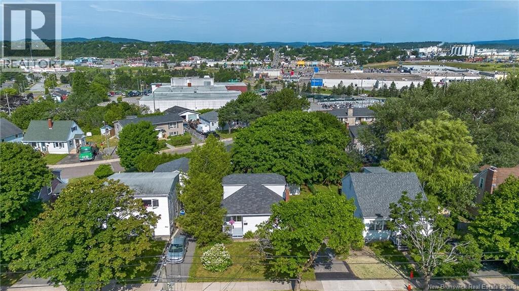 628 Sand Cove Road - Image 37