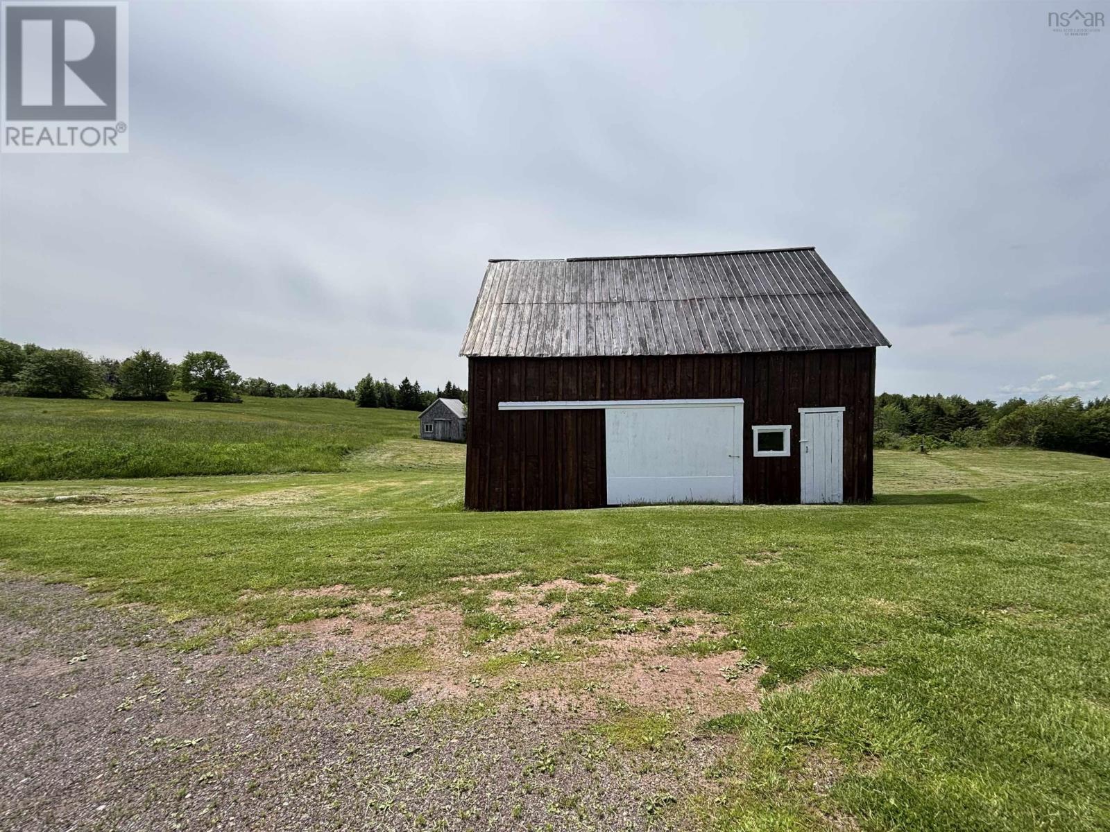 507 East Earltown Road E - 7