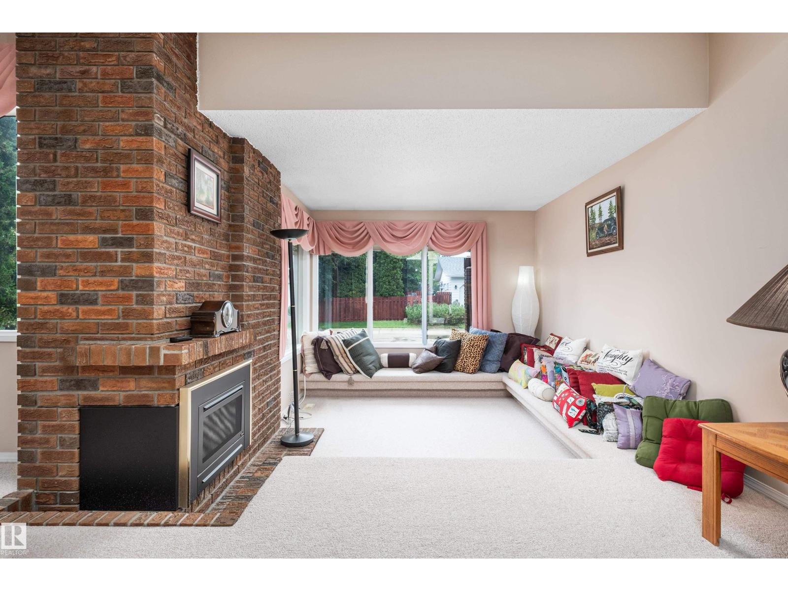 2408 115 ST NW - 12