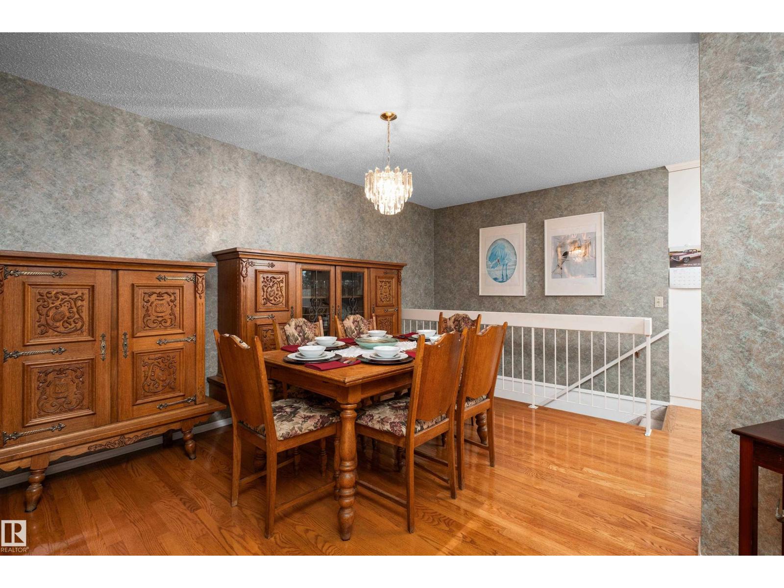 2408 115 ST NW - 15