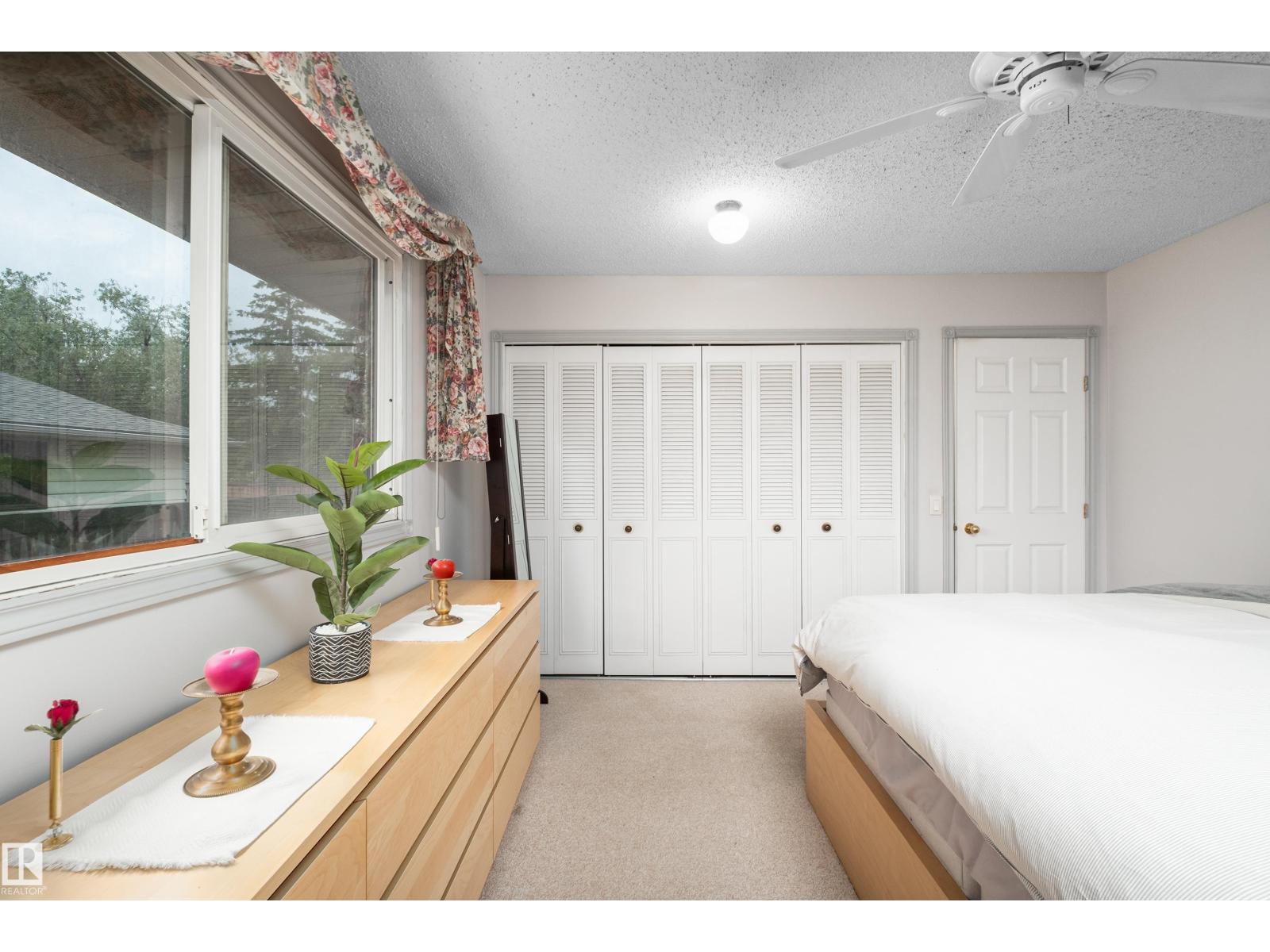2408 115 ST NW - 26