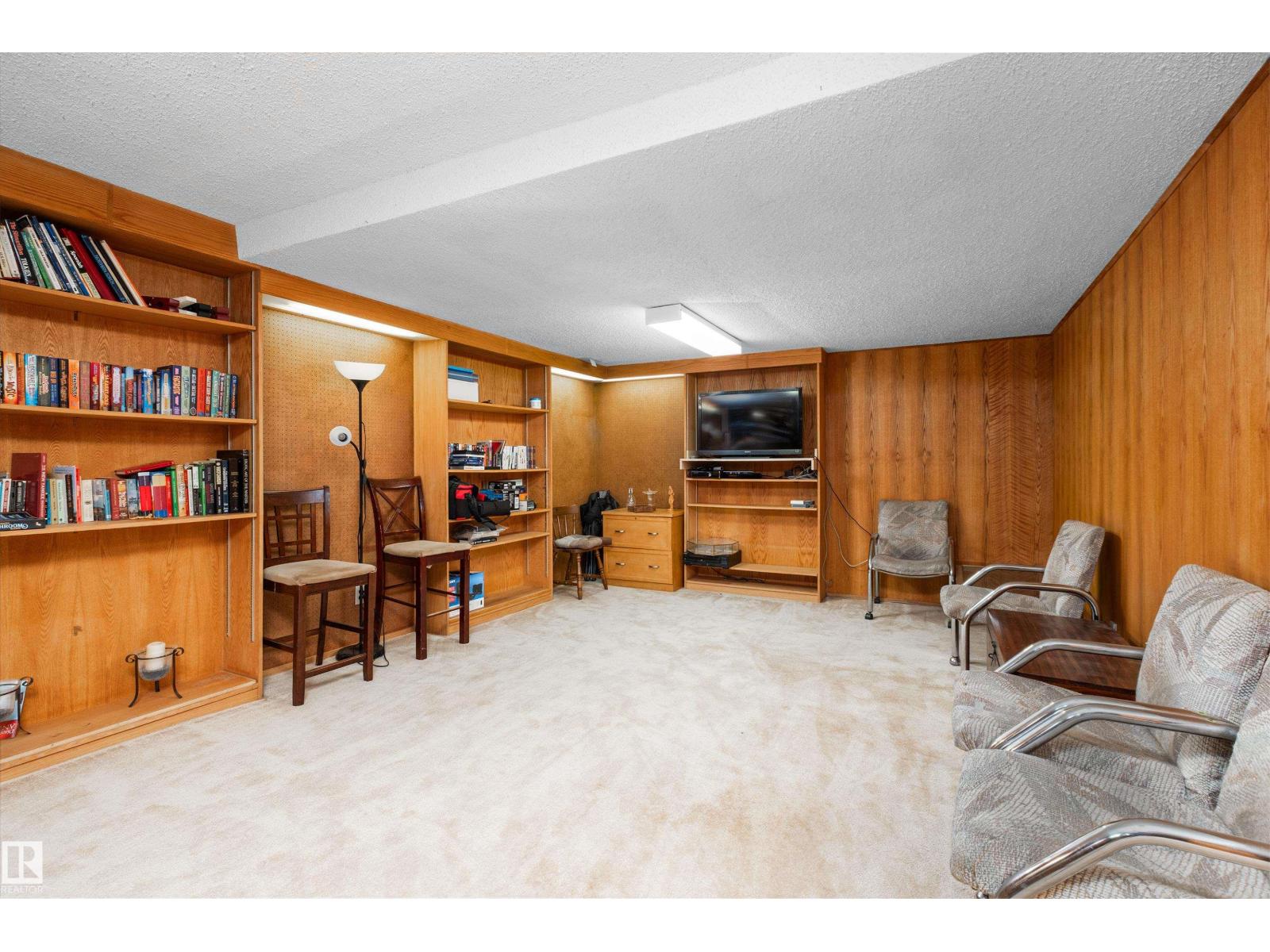2408 115 ST NW - 39