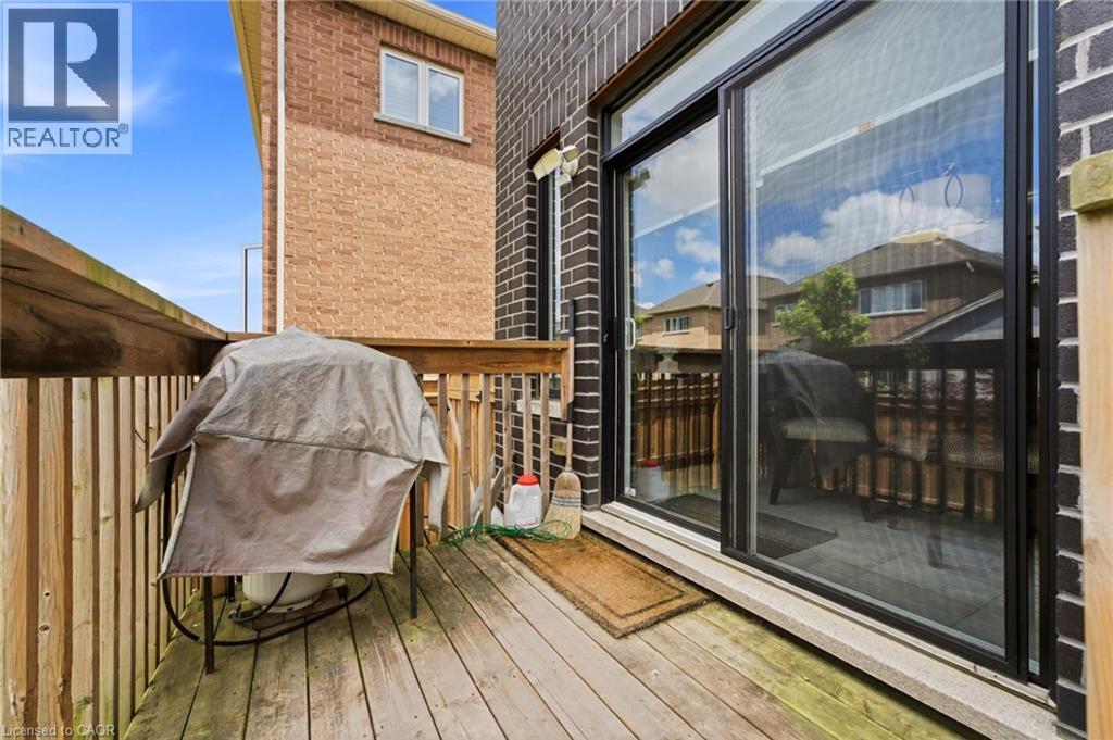 11 MORRISON Drive - 27