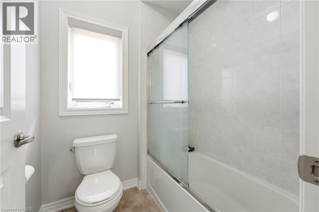 11 MORRISON Drive - 24