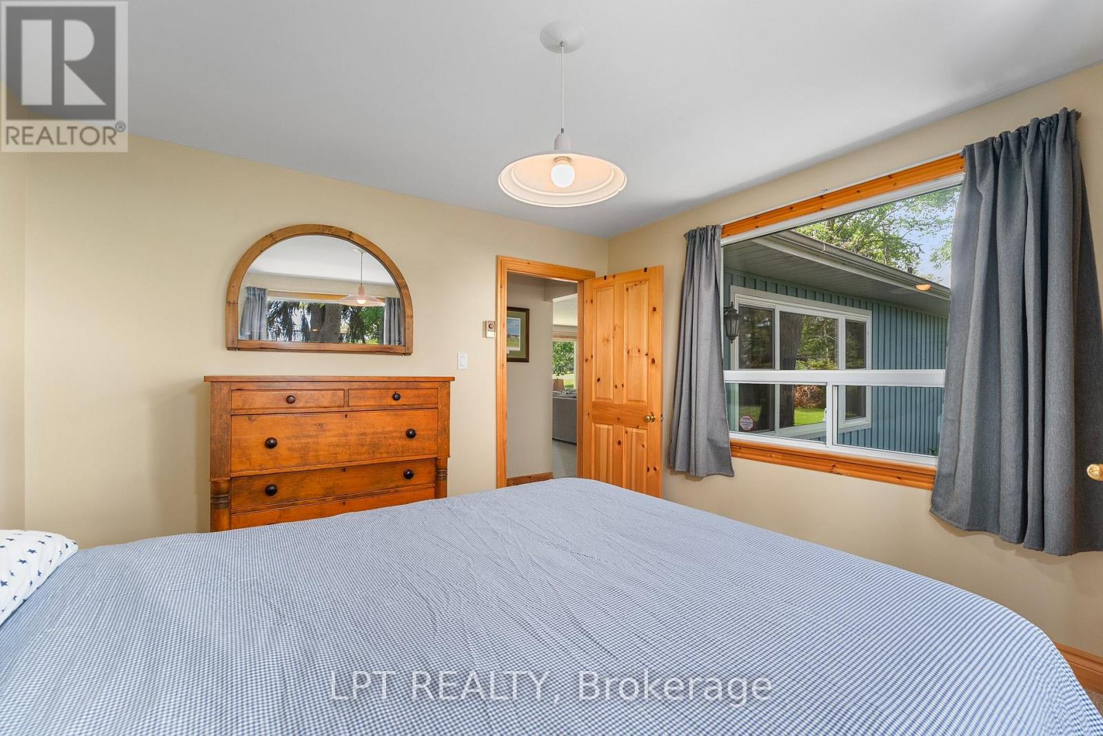 101 HEDGE ROAD - 24