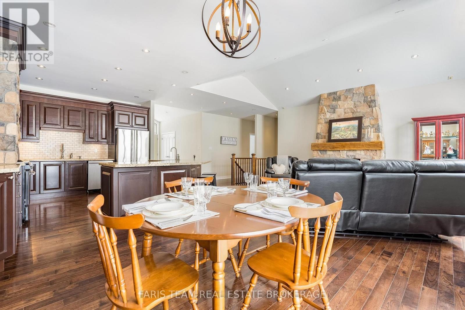 30 FISHER DRIVE - 12