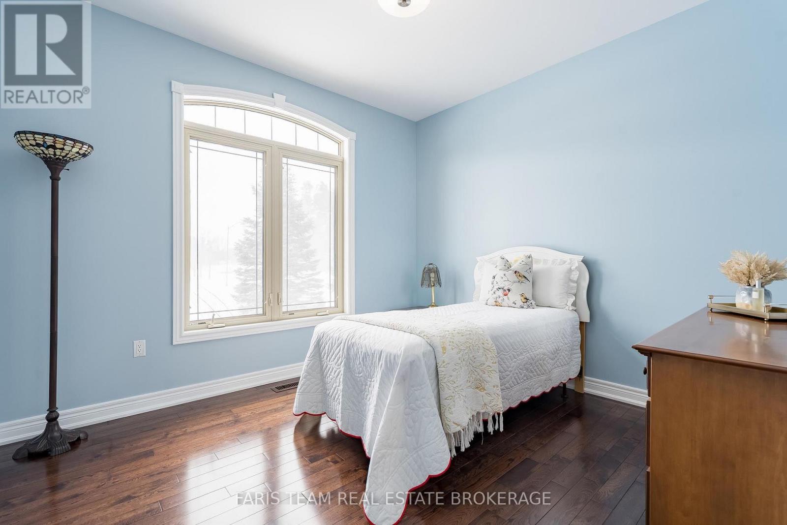 30 FISHER DRIVE - 21