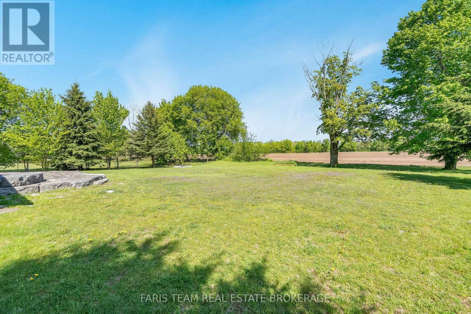 30 FISHER DRIVE - 43