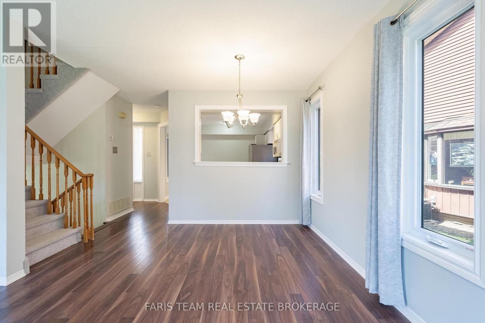 93 RIVERVIEW ROAD - 8