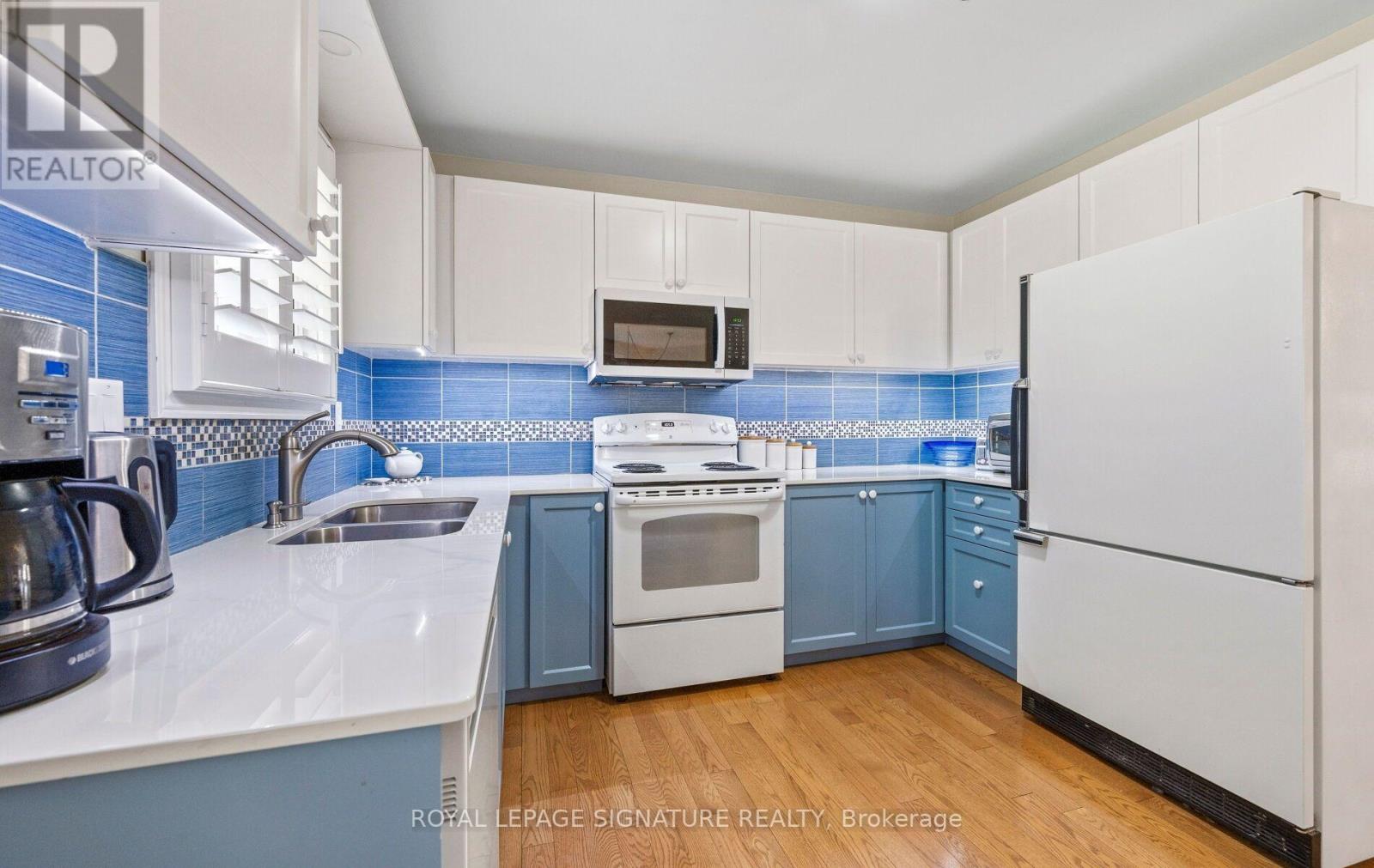 412 BUTLER COURT - 11