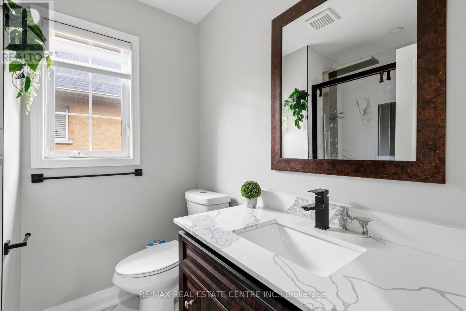 173 MONTE CARLO DRIVE - 29