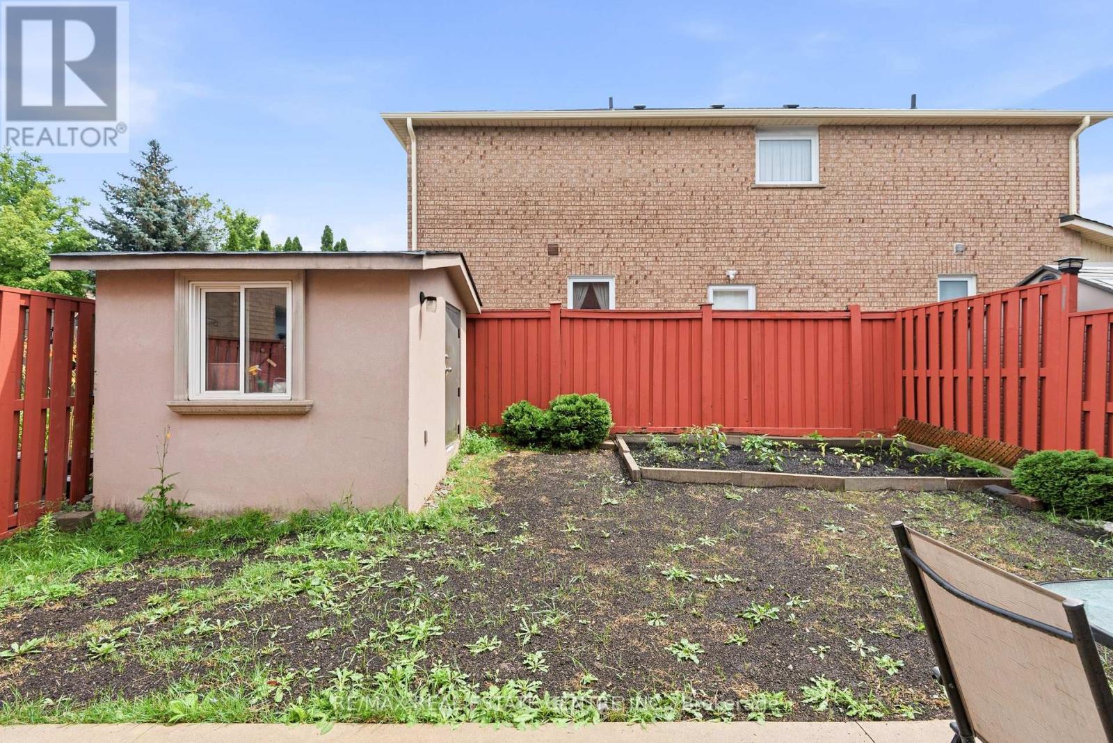 173 MONTE CARLO DRIVE - 4