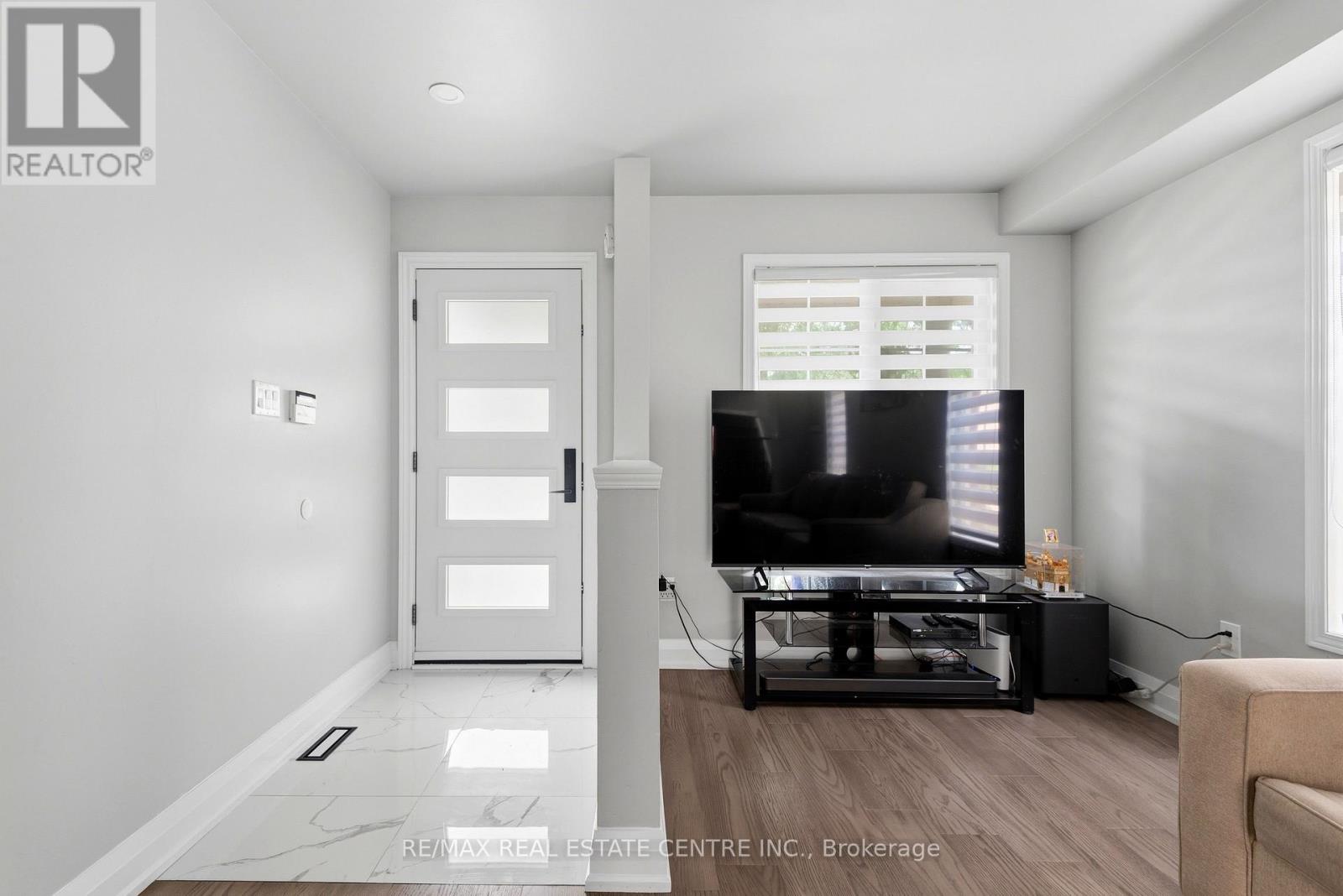173 MONTE CARLO DRIVE - 5