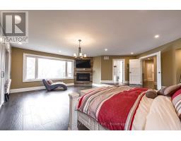 25 Whispering Pine Trail, Aurora, ON L4G5C7 Photo 23