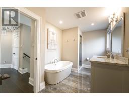 25 Whispering Pine Trail, Aurora, ON L4G5C7 Photo 29