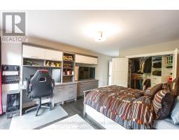 25 Whispering Pine Trail, Aurora, ON L4G5C7 Photo 34