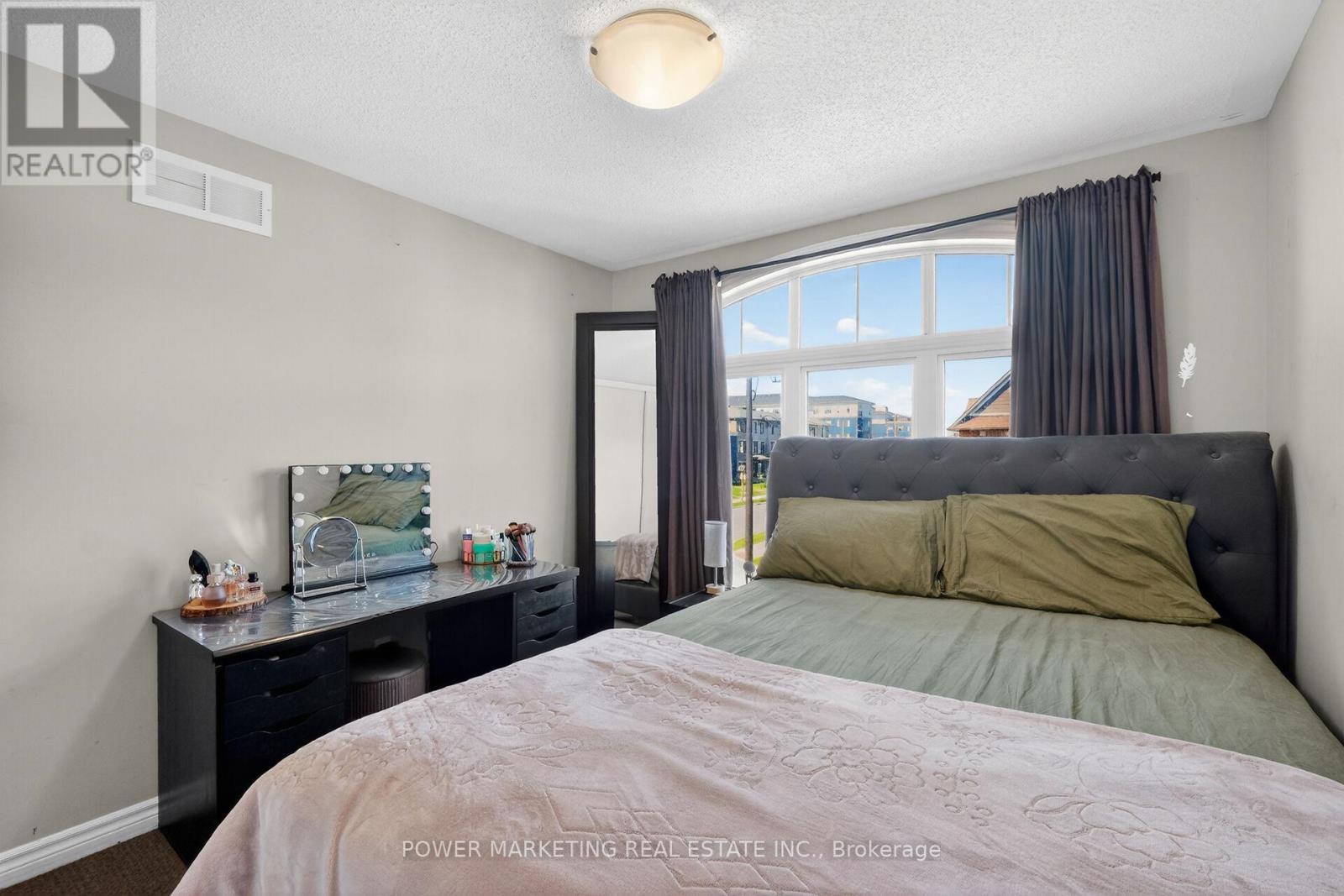 171 LERTA WAY - 22