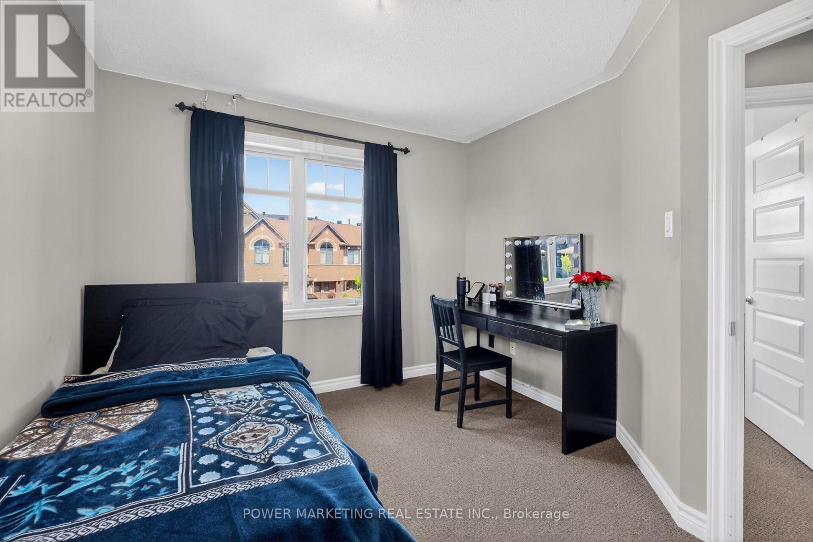 171 LERTA WAY - 25