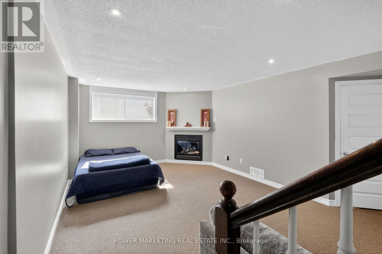 171 LERTA WAY - 37