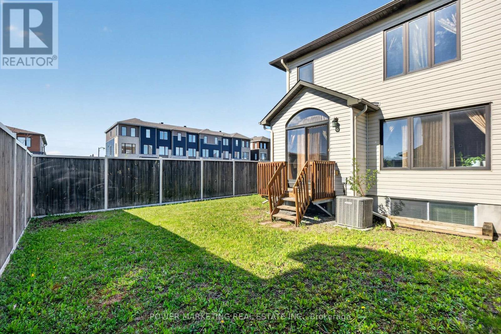 171 LERTA WAY - 44