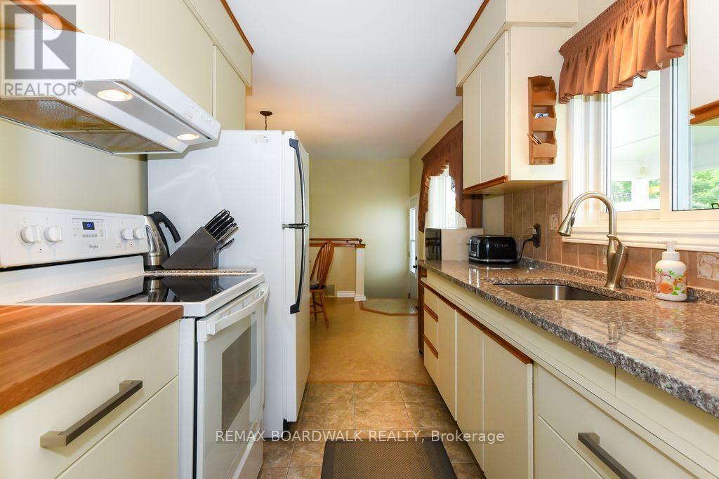 1392 CHARTRAND AVENUE - 13