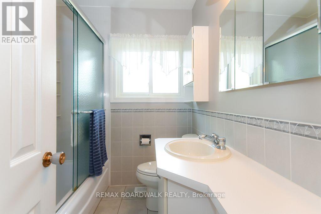 1392 CHARTRAND AVENUE - 27
