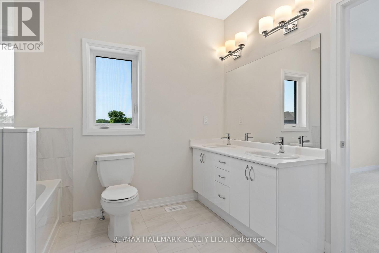 3769 SUNBANK CRESCENT - Image 31