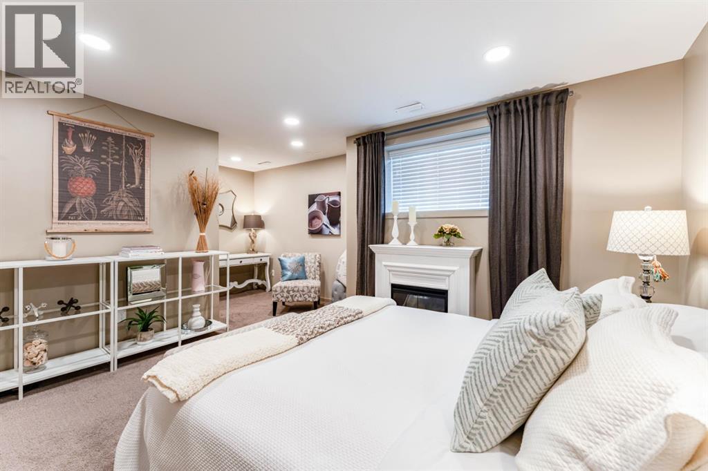 #5 490 Highlands Boulevard W - 36