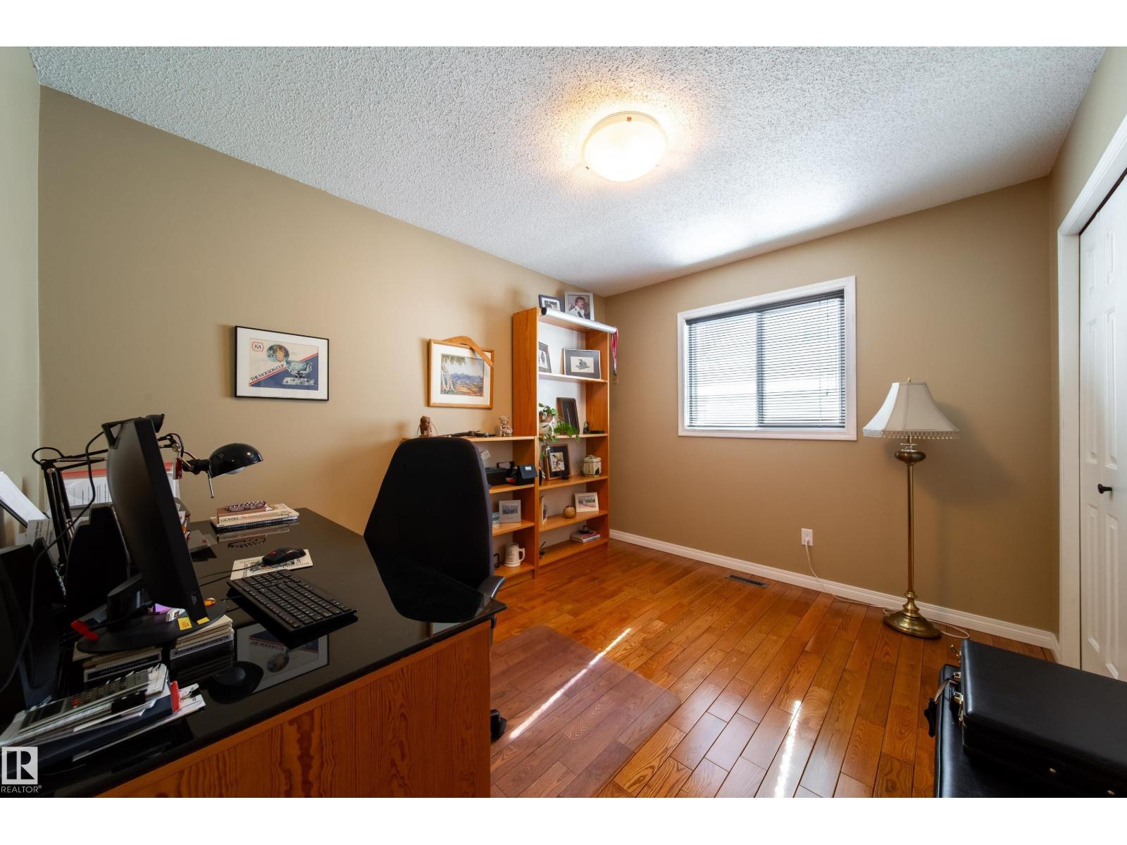 716 Hendra CR NW NW - 28