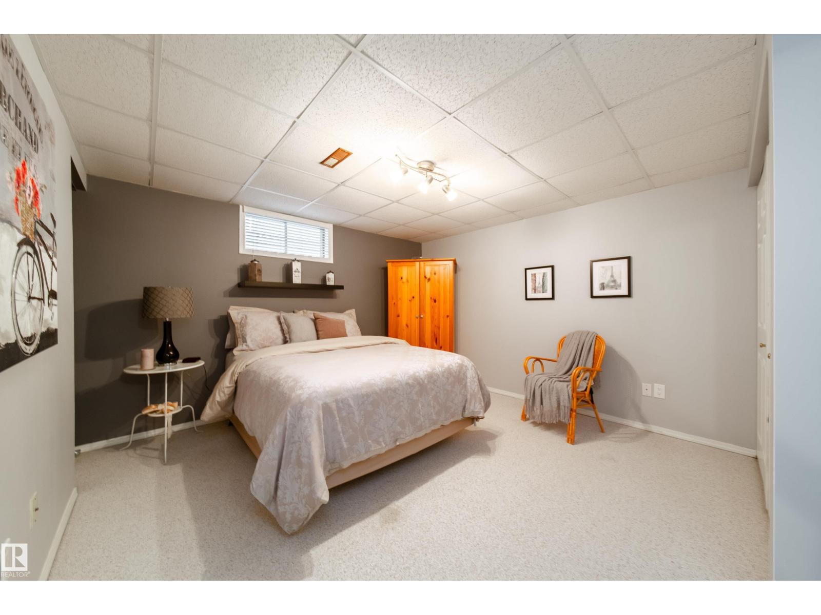 716 Hendra CR NW NW - 32