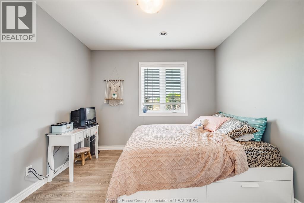 205 WHISPER CREEK CIRCLE - 27