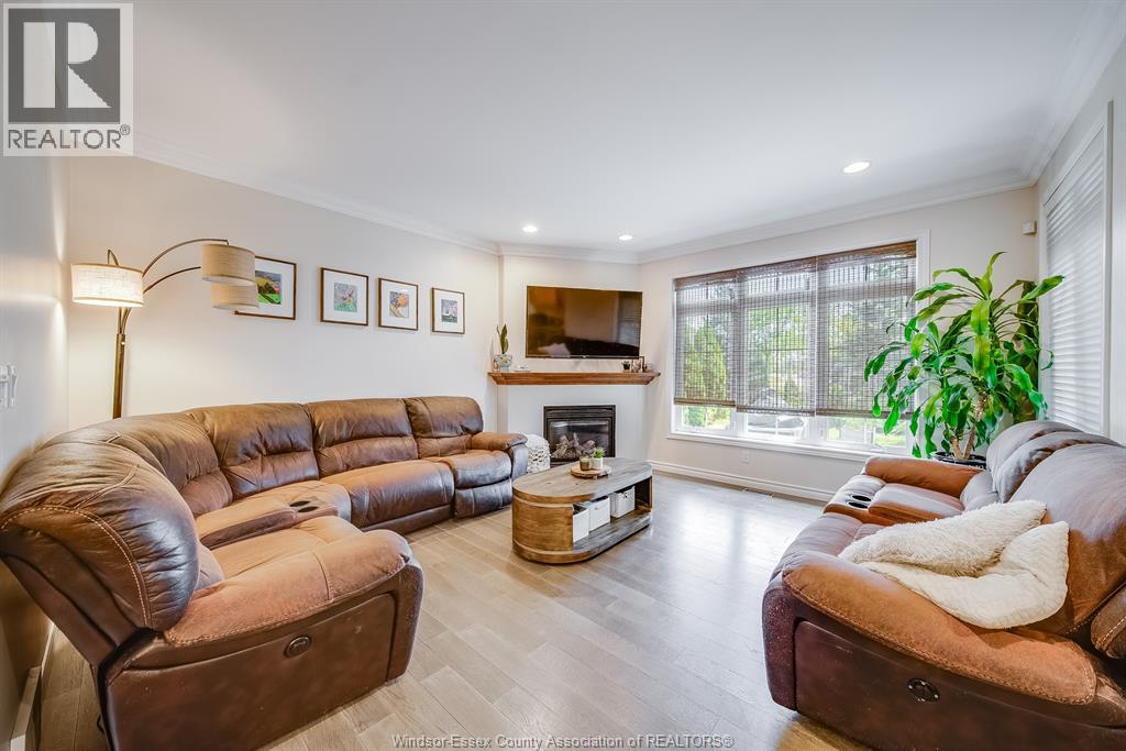 205 WHISPER CREEK CIRCLE - 6