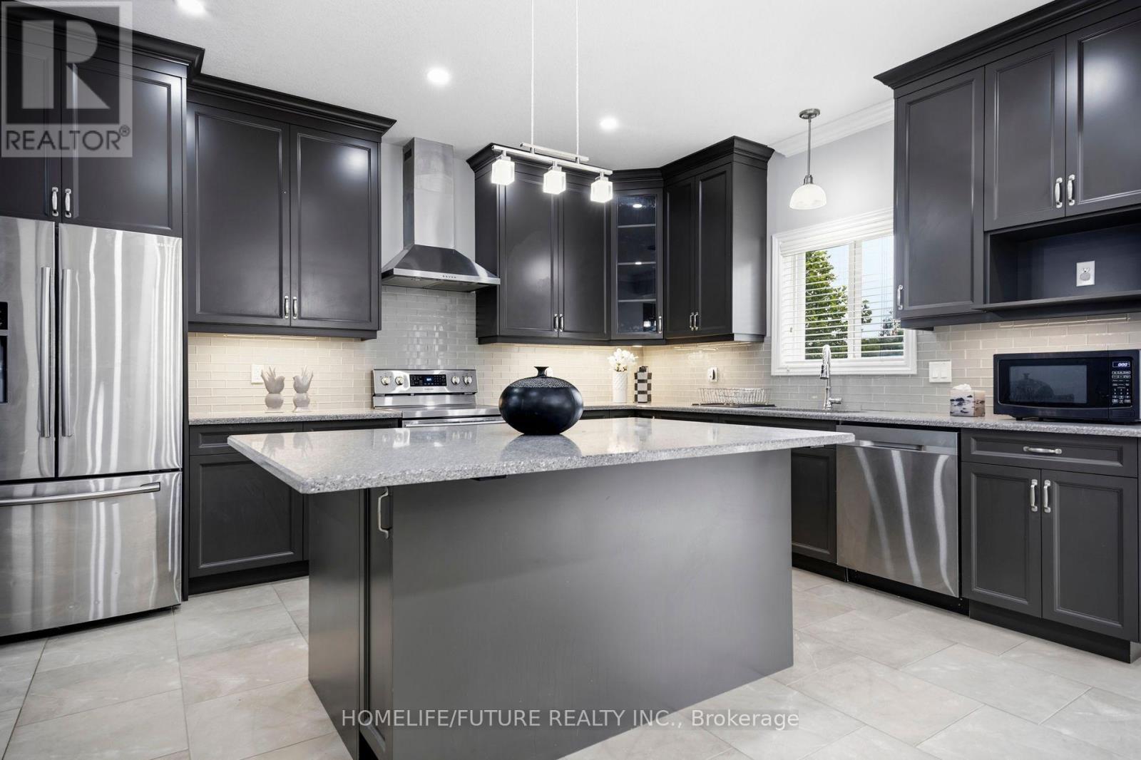 1049 MELSETTER WAY - 10