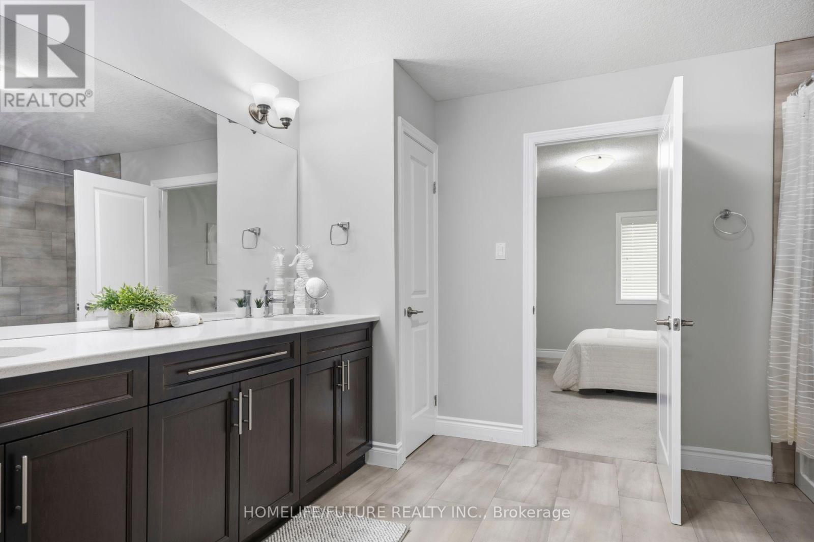 1049 MELSETTER WAY - 20