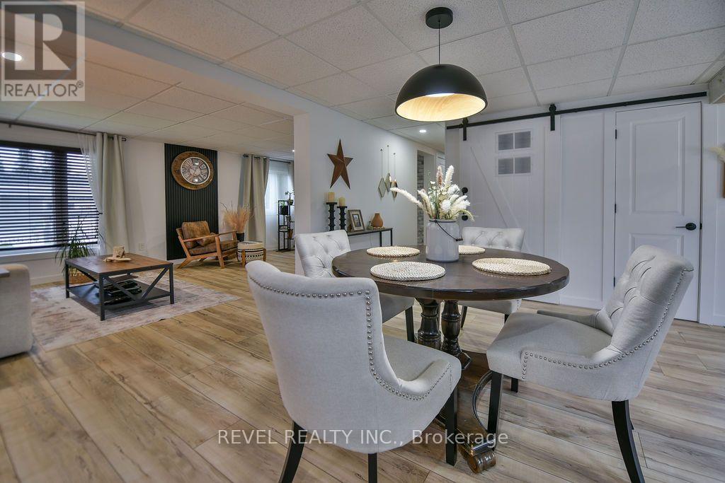 44 HOMESTEAD DRIVE - 8