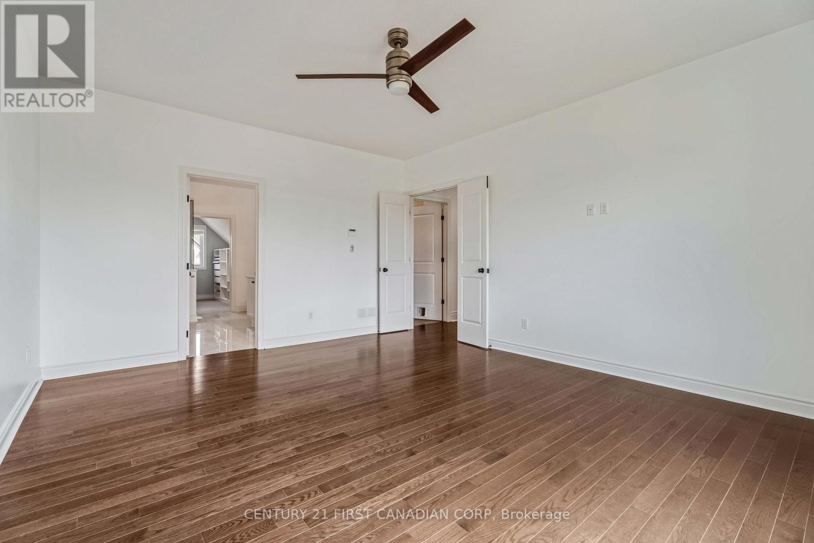 569 ECLIPSE WALK - 28