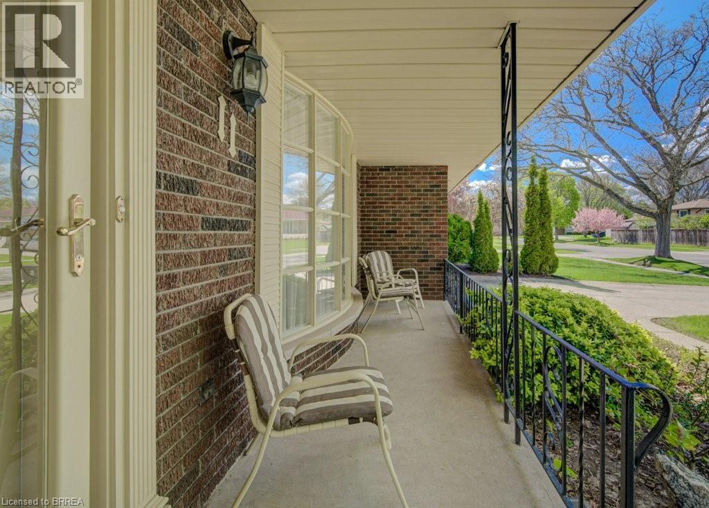 11 PIPPIN Drive - 5