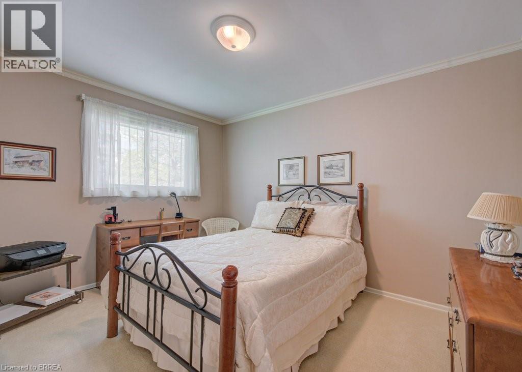 11 PIPPIN Drive - 25